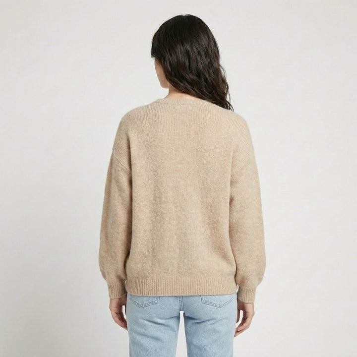 Pehmeä oversize-neulecardigan