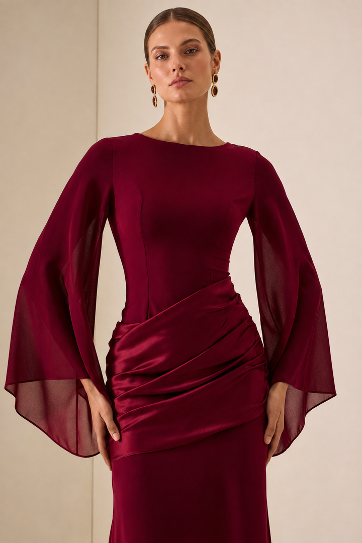 Alana | Maxi mekko viittahihalla