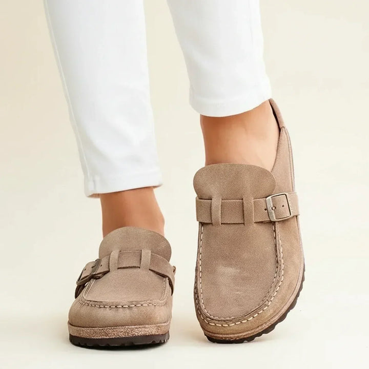 Mukavat avokärkiset slip-on kengät