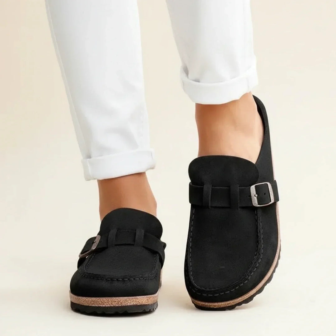 Mukavat avokärkiset slip-on kengät