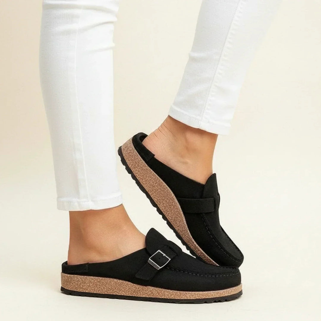Mukavat avokärkiset slip-on kengät
