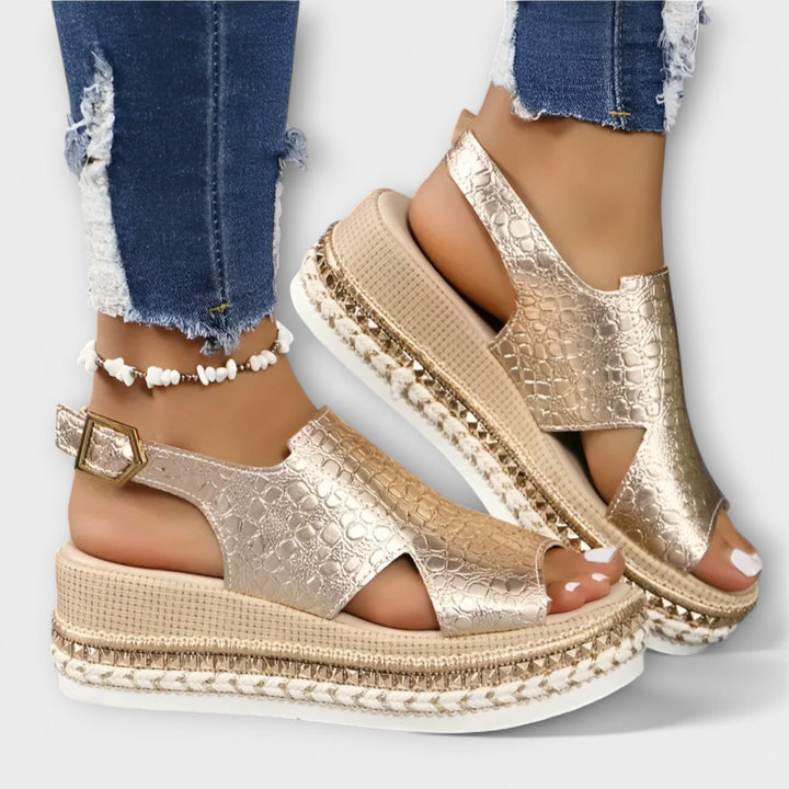 Helma | Sandali