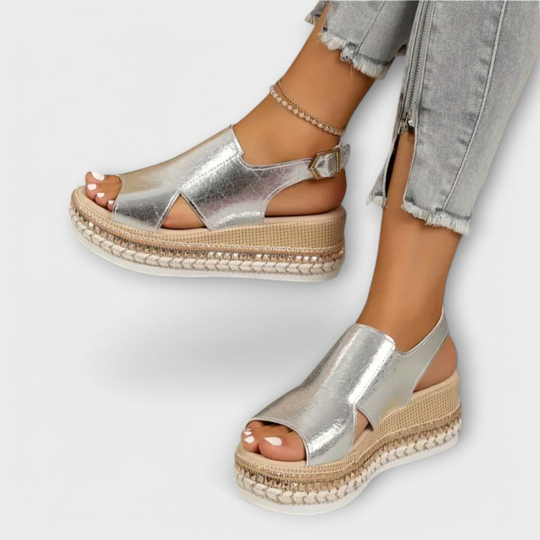 Helma | Sandali