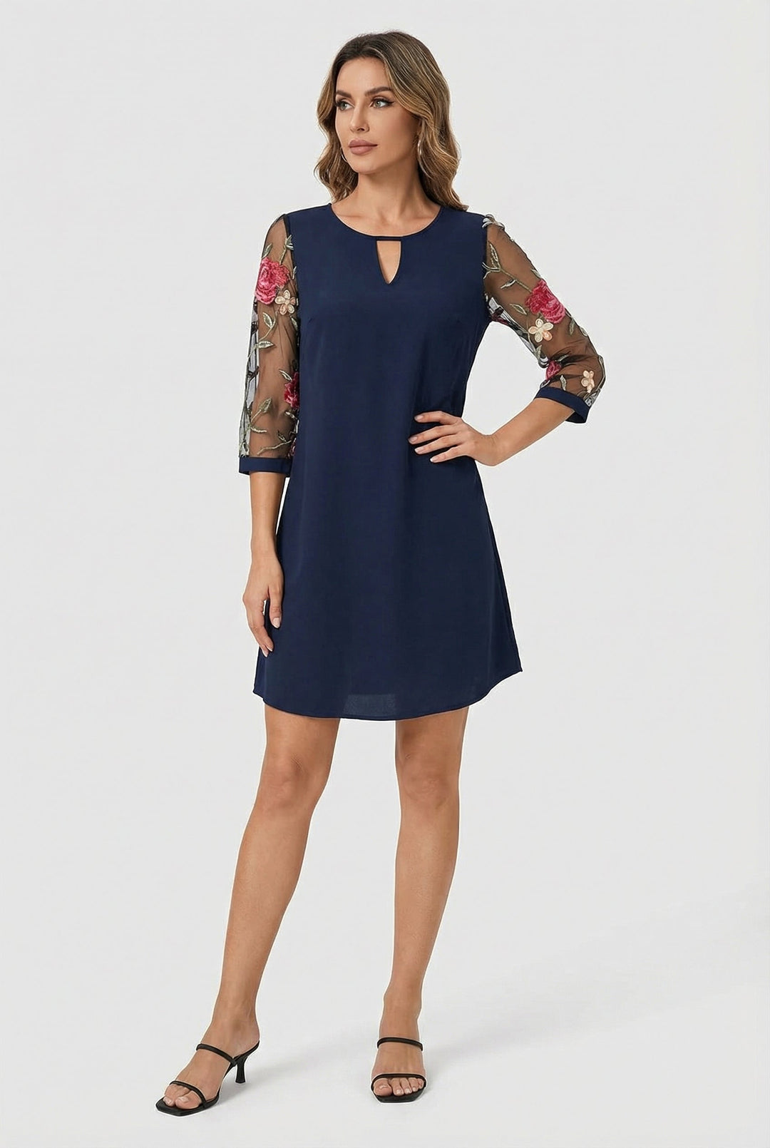 Tamia | Kevyet elegantit mini mekot