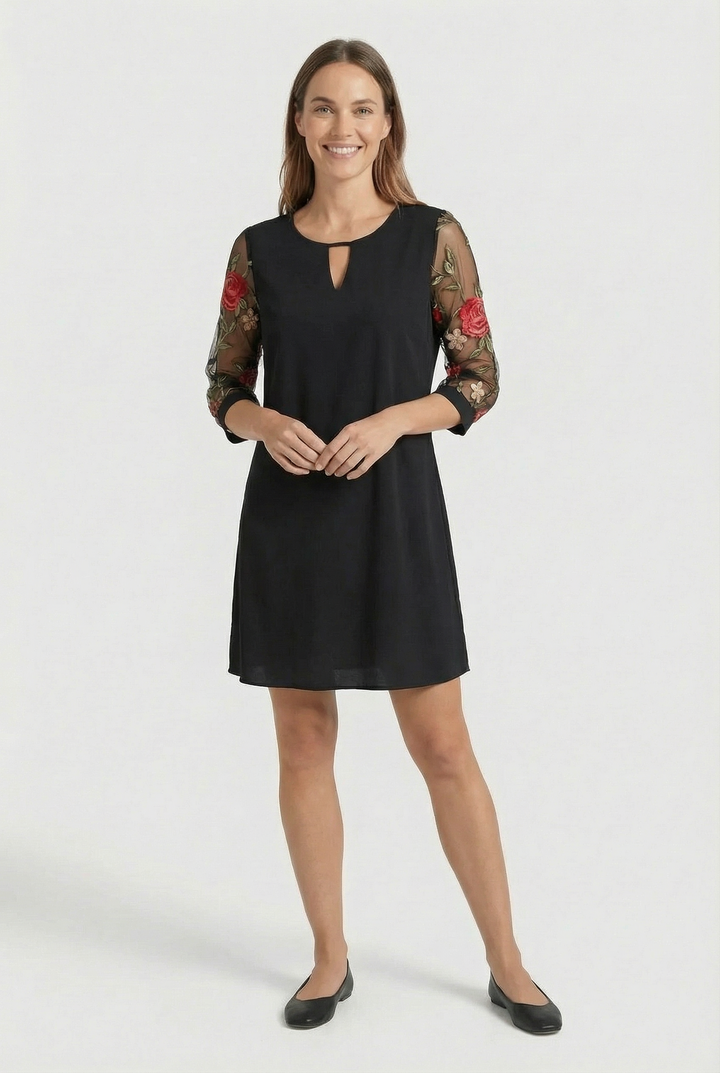 Tamia | Kevyet elegantit mini mekot