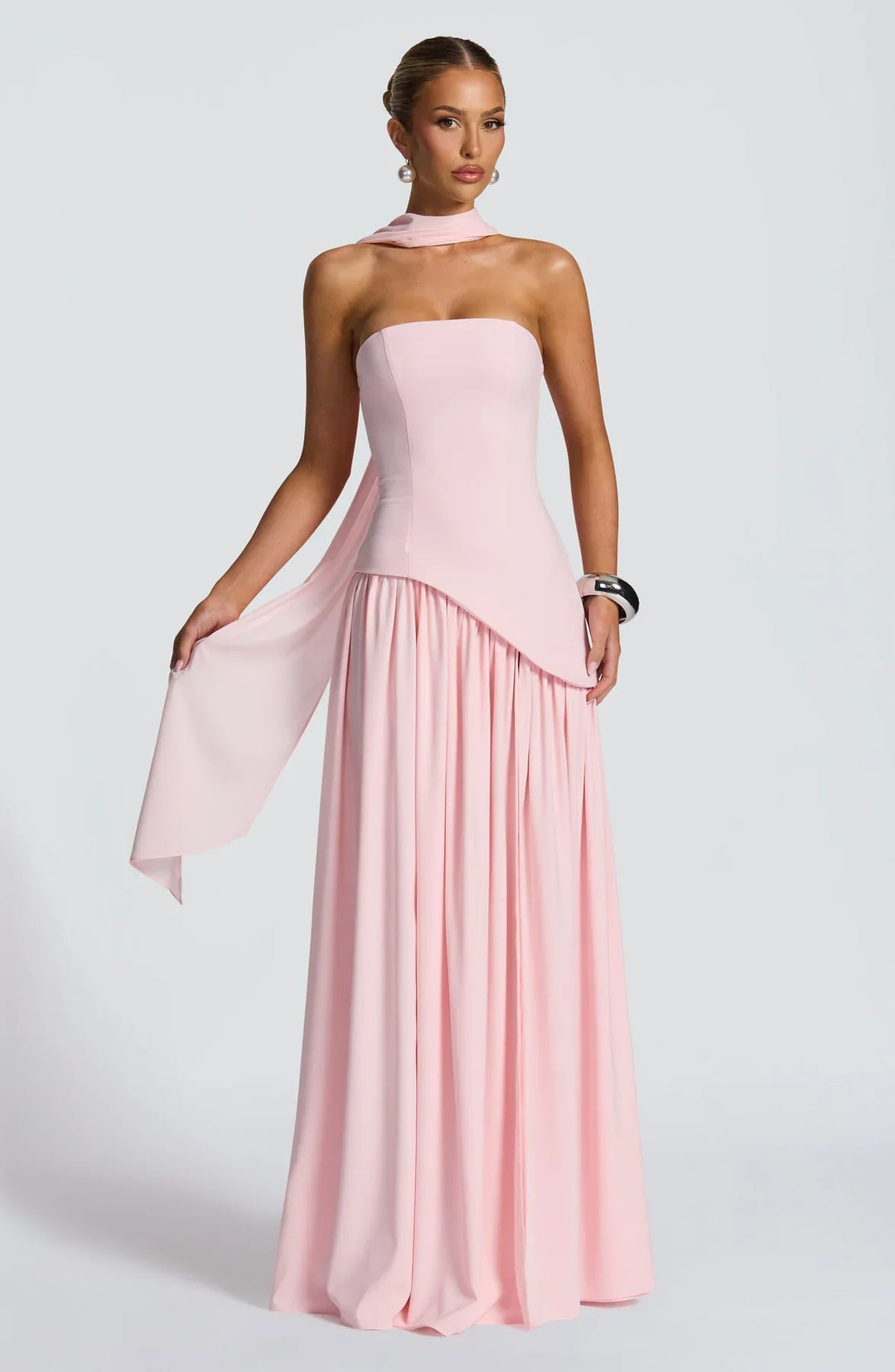 Regina | Maxi mekko halkiolla