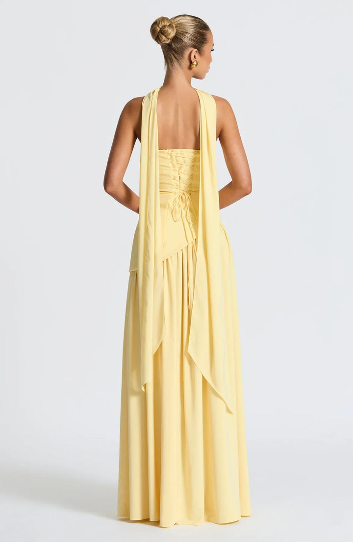 Regina | Maxi mekko halkiolla