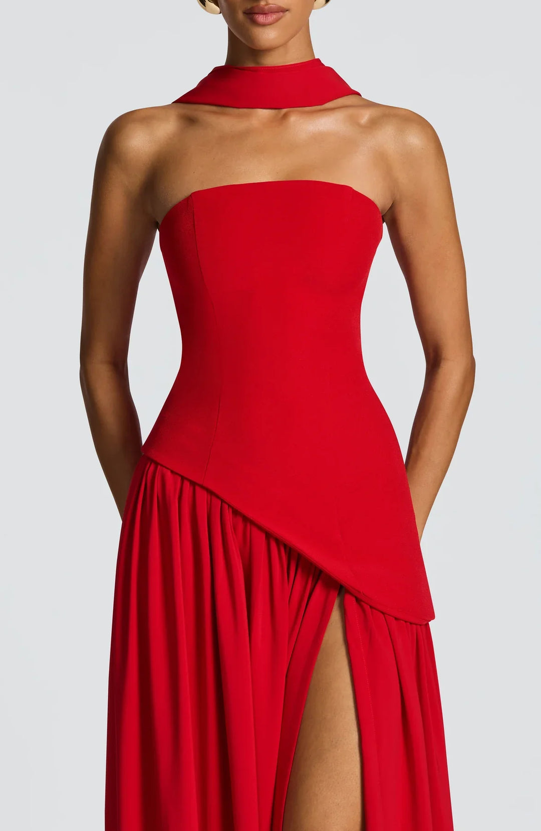 Regina | Maxi mekko halkiolla