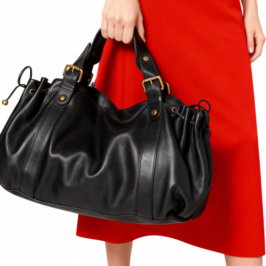 Suuri tilava olkalaukku
